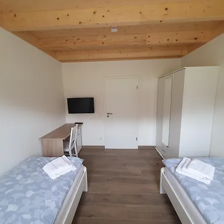 Ferienhaeuser *
