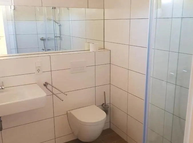 Semesterbostad Ferienhaeuser