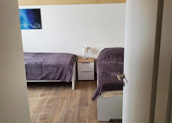 Semesterbostad Ferienhaeuser *